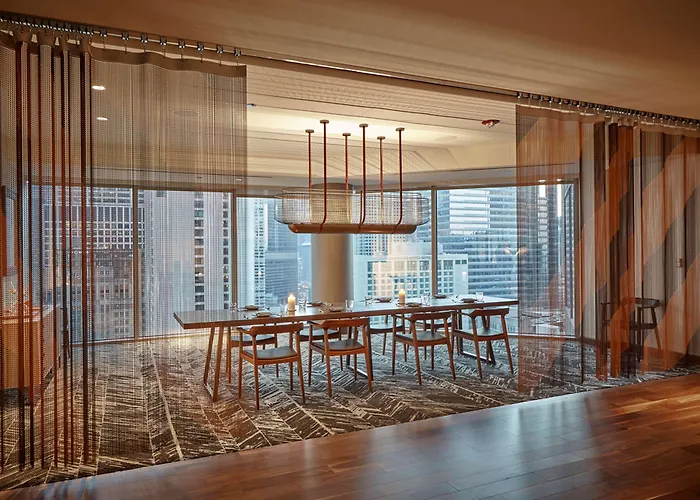By Marriott Downtown Magnificent Mile Chicago