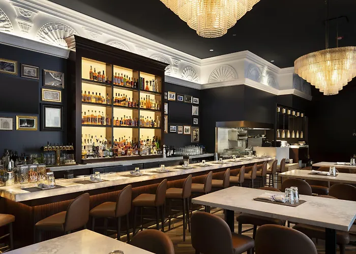 By Marriott Downtown Magnificent Mile