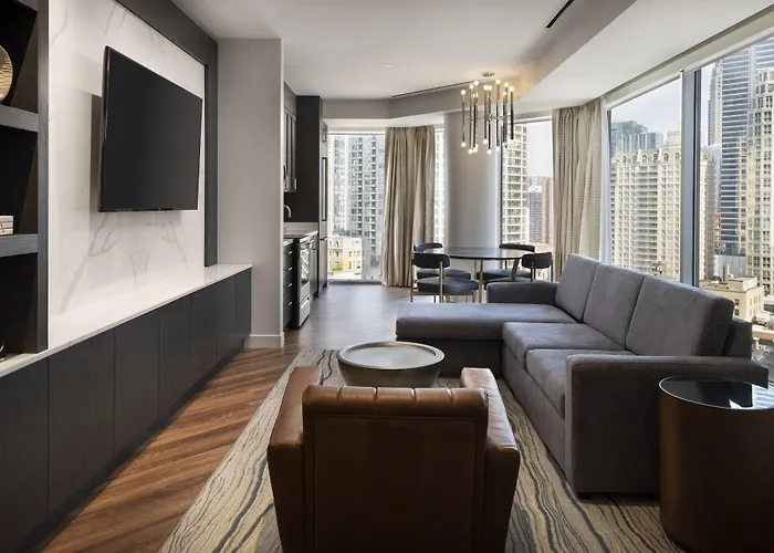 By Marriott Downtown Magnificent Mile 3* Chicago
